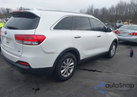 2016 Kia Sorento 2.4L Lx z USA, uszkodzony, nr VIN 5XYPGDA39GG096919